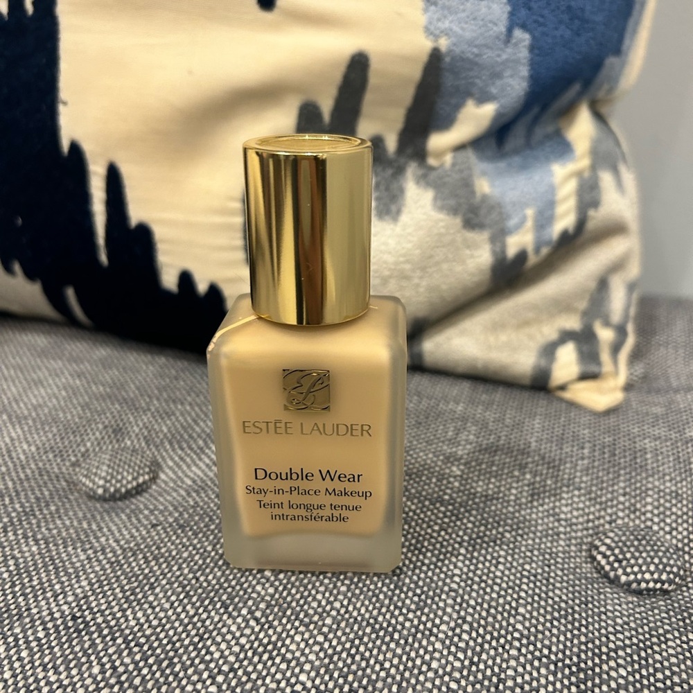 3 for $15 - Bundle 3 items and save - Estée Lauder Double Wear foundation